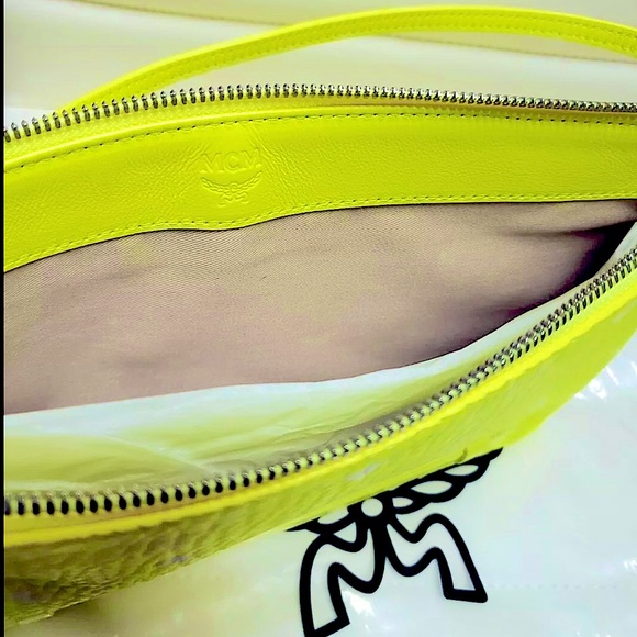 MCM Visetos Shoulder Pouch Neon Yellow - Picture 8 of 11